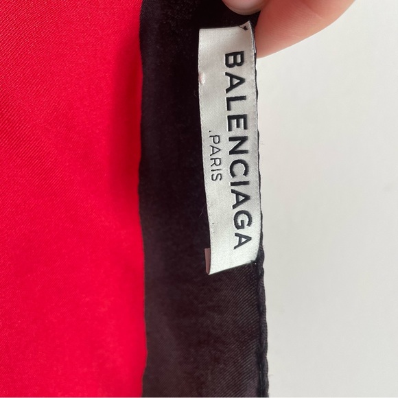 Balenciaga Women's Red Black Printed Square Silk Scarf - Picture 5 of 5